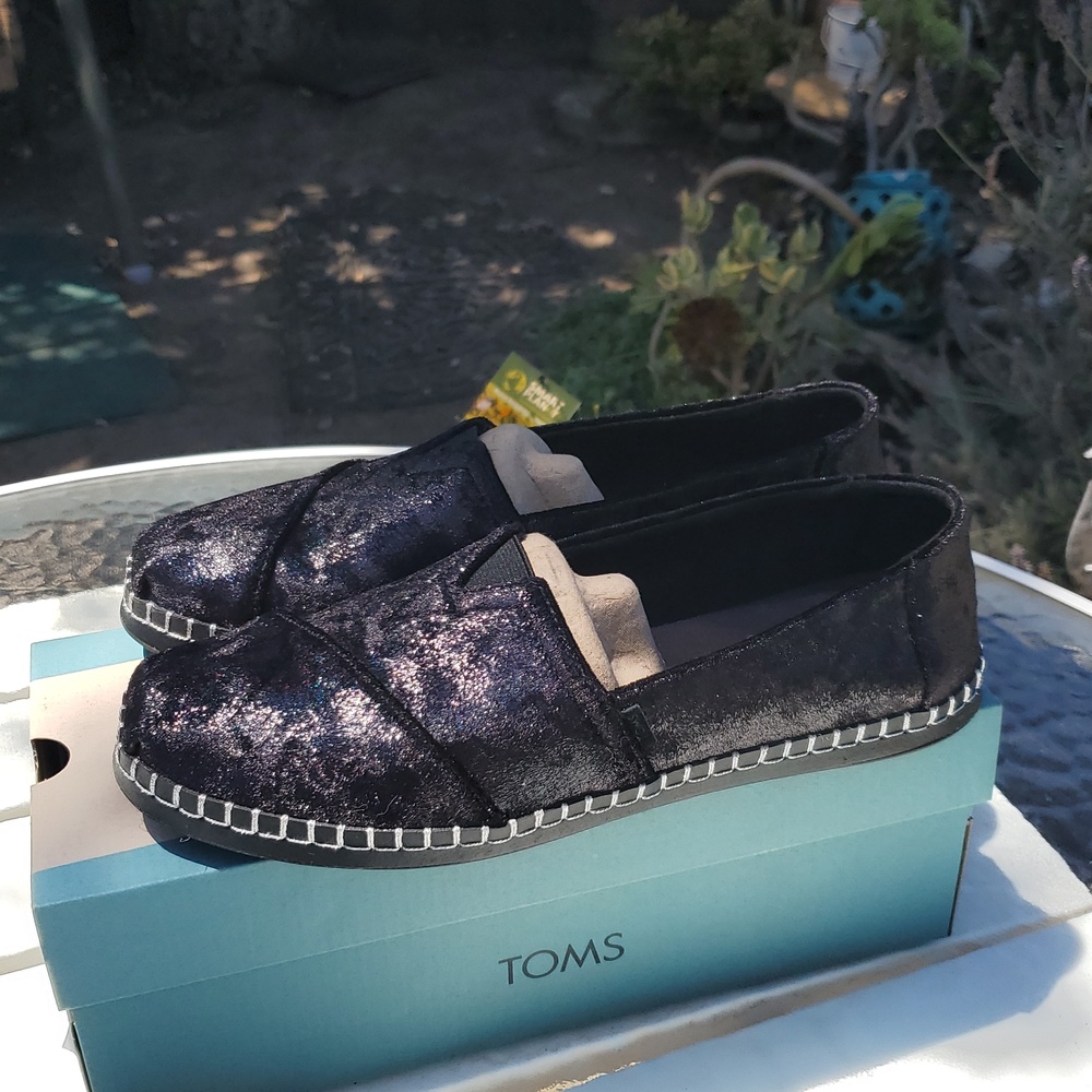 Toms Alpargata Leather Wrap Black Plush Foil Women's Size 10 LNIB